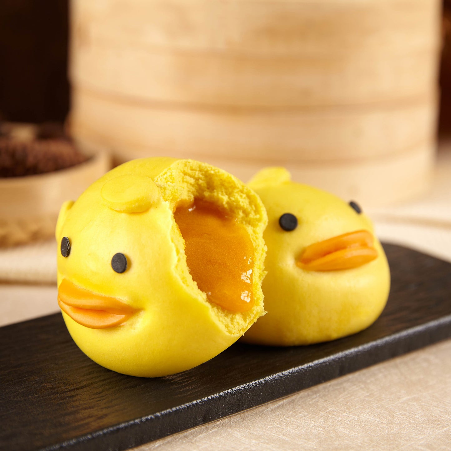 T02.丫丫流沙包 YaYa Salted egg custard buns (4粒/包)